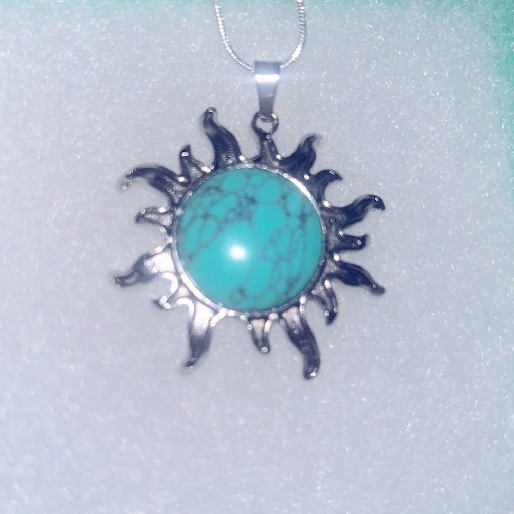 Boho hippie Turquoise Crystal Sun Sterling Silver Necklace 16”